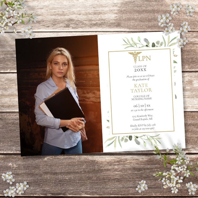 Convite Foto de Formatura de Enfermagem LPN com Verdura (LPN Nursing Graduation Greenery Photo Invitation)