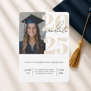 Convite Foto de Graduada Ousada Moderna 2025