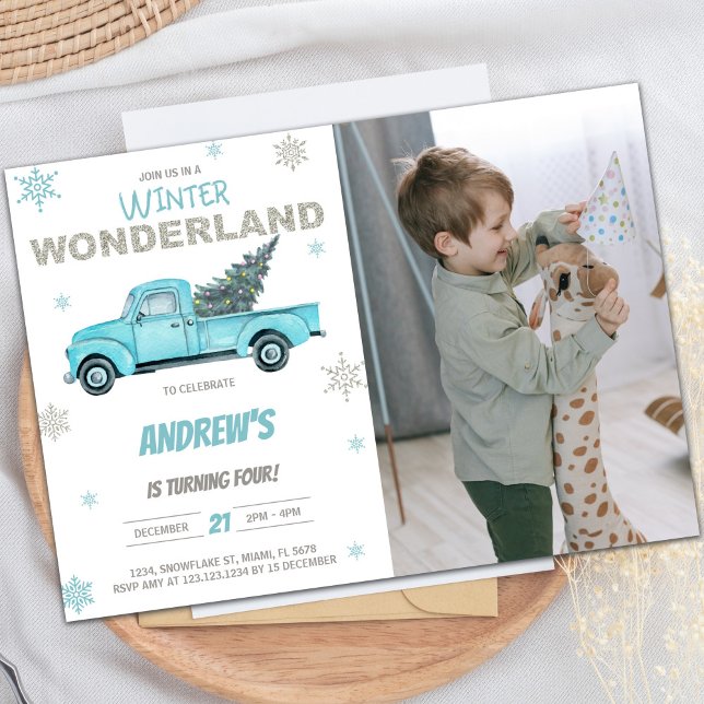 Convite Foto de inverno Wonderland Truck Invtions Aniversá (Winter Photo Wonderland Truck Birthday Invitations)