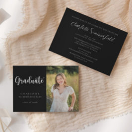 Convite Foto de Script Casual Preto e Branco | Graduação