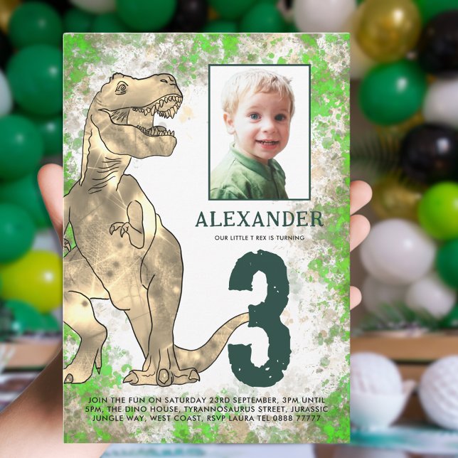 Convite Foto do aniversário de 3 anos do Dinossaur (Dinosaur T-Rex photo template 3rd birthday party invitation green and brown watercolor )