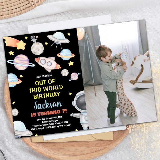Convite Foto do aniversário deste aniversário mundial (Photo Out of this world birthday Birthday Invitation)