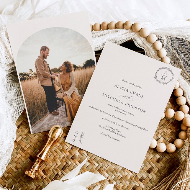 Convite Foto do arco de casamento do monograma floral clás (Criador carregado)