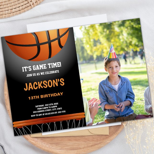 Convite Foto do Boletim de Aniversário do Black Orange Bas (Black Orange Basketball Birthday Invitations photo)
