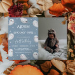 Convite Foto do primeiro aniversario Bonito de Um Menino d<br><div class="desc">O **Cute Spooky One Halloween Boy Photo Invitation** é uma forma agradável de celebrar o marco do seu filho com um toque divertido e festivo. Apresentando gráficos e espaço adoráveis no tema do Dia das Bruxas para uma foto apreciada, este convite define o tom perfeito para uma primeira festa de...</div>