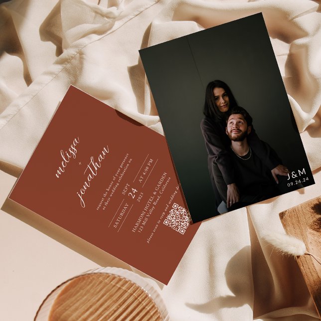 Convite Foto do Script do Terracotta Moderno Código QR Cas (Criador carregado)