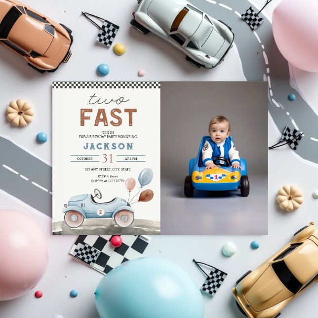 Convite Foto do segundo aniversário Blue Boy com dois carr (Two Fast 2 Curious 2nd Birthday Invitation with Photo, Racing Car Boy)