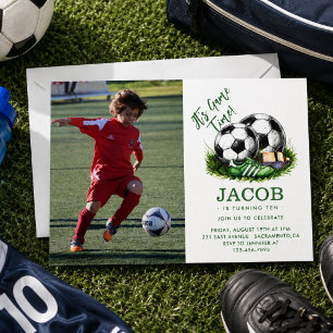 Convite Foto em aquarela de crianças de futebol em verde n