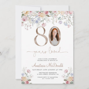 Convite Foto Floral Pastel Elegante de 80º Aniversário