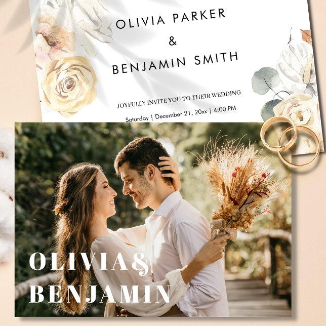 Convite Foto Floral Simples Da Tipografia Moderna (Simple Modern Typography Photo Floral Wedding Invitation)