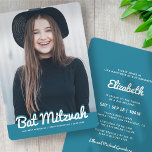 Convite Foto personalizada moderna do Bat Mitzvah<br><div class="desc">Esta design é composta por uma escrita cursiva lúdica contrabalançada pela simples tipografia san serif. Esta design é moderna e simples. Adicionar imagem fotográfica. Disponível aqui: http://www.zazzle.com/store/selectpartysupplies</div>