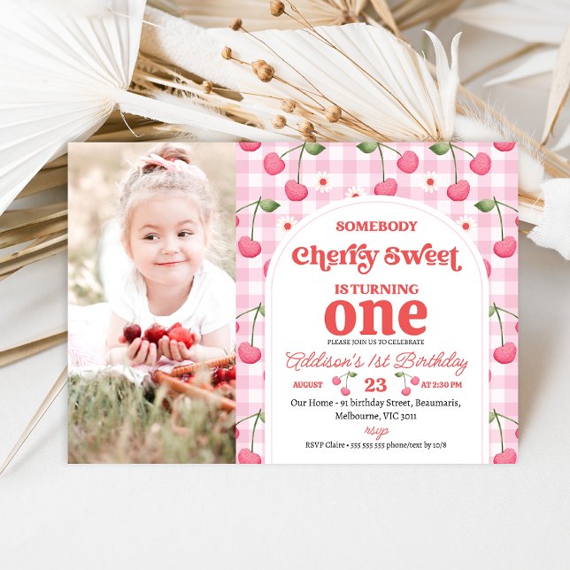 Convite Foto Red Alguém Cherry Sweet Aniversário (Cherry Sweet 1st Birthday Invitation Template Photo Berry Themed Birthday Invitation with Photo, )