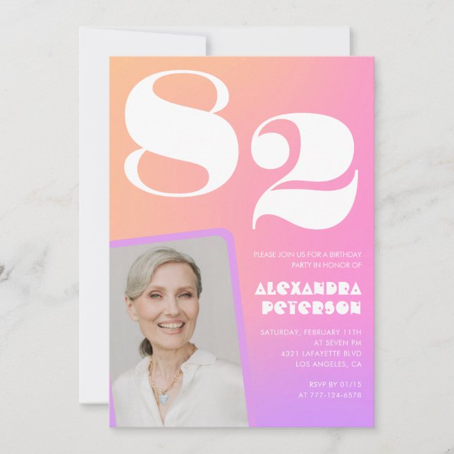 Convite Foto retrorativa com gradiente rosa, 82 anos (Frente)