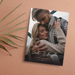 Convite Foto V MOD Chic 8 Salvar data<br><div class="desc">Simples, Moderno, Único, Preto e Branco descrevem a sua fotografia Guardar a Data que lhe apresenta. Qualidade personalizada sem preço personalizado, este convite é impresso em impressoras de alto nível profissional e de alta qualidade. E você pode facilmente fazer seu próprio convite com nossos modelos. Visite esta página para fazer...</div>
