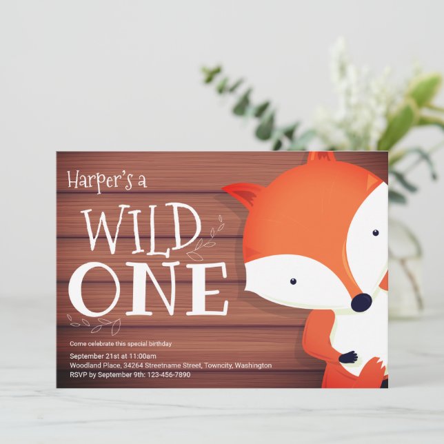 Convite Fox Rustic Wood Wild Um Primeiro Aniversário (Em pé/Frente)