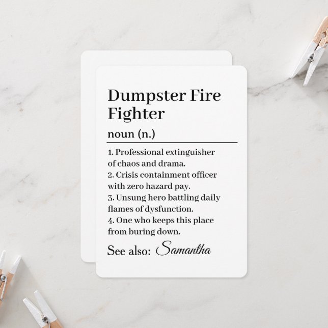 Convite Funny Dumpster Fire Fighter Definition Card (Frente/Verso In Situ)