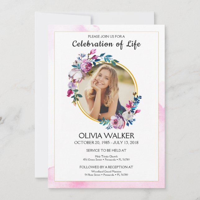 Convite Furple Flowers Funeral Celebrando a Vida (Frente)