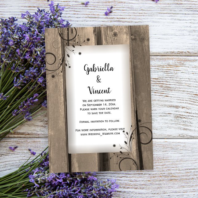 Convite Fusores de madeira de pousada casada Salvem a data (Set a rustic tone for your barn party wedding with this charming save the date announcement.)