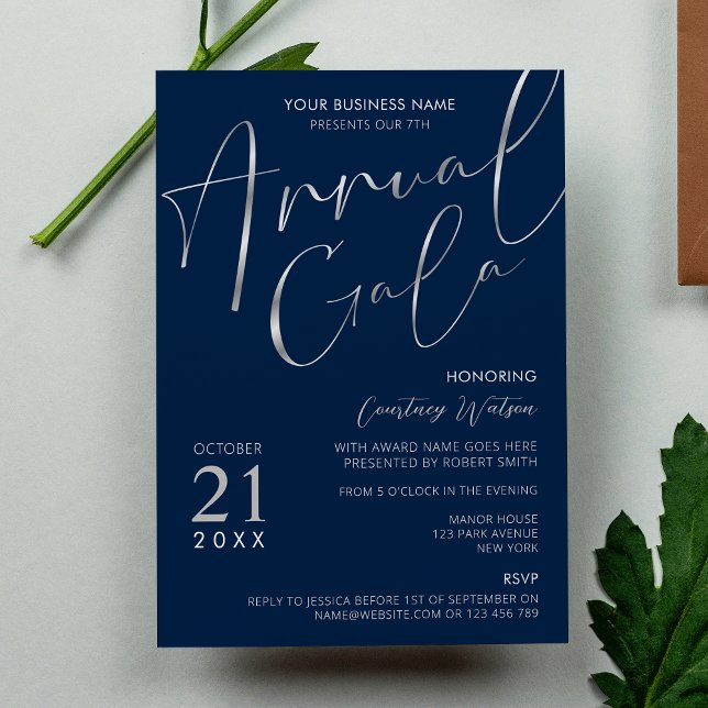 Convite Gala anual do Partido Empresarial Elegante e Marin (Elegant navy blue and faux silver gala night invitations with calligraphy fonts and your logo)