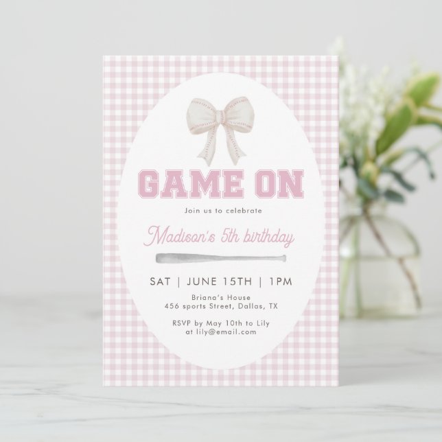 Convite Game On Baseball Bow Pink Gingham Preppy 5th  (Em pé/Frente)