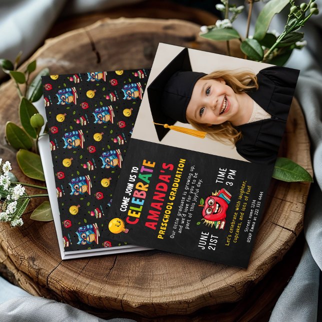 Convite Garota de Festa de formatura da pré-escola editáve (Criador carregado)