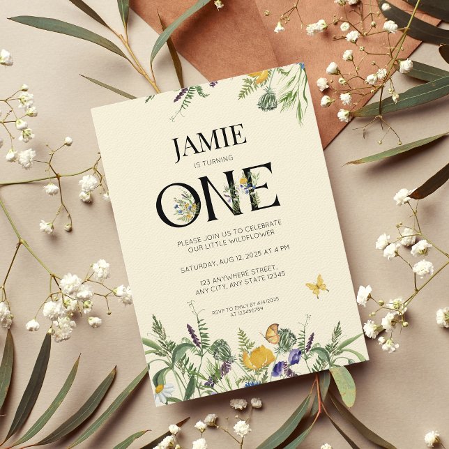 Convite Garota primeiro aniversario de flor selvagem (Criador carregado)