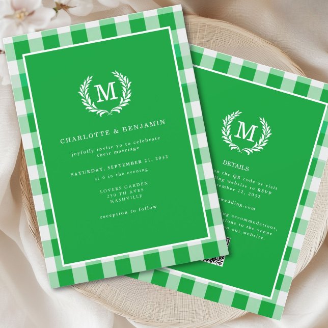 Convite Gingham Monograma Verde Crest Código QR (Green Gingham Monogram Crest Invitation with QR Code dor Details, Wedding Website, RSVP.)