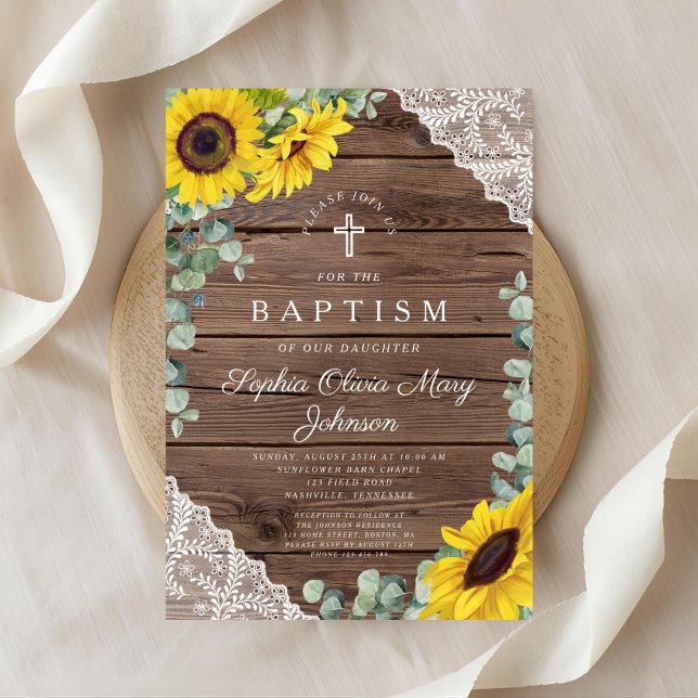 Convite Girassóis Elegantes Lace Madeira Cruzada Batismo (Front Elegant Sunflowers Lace Wood Cross Baptism Invitation)