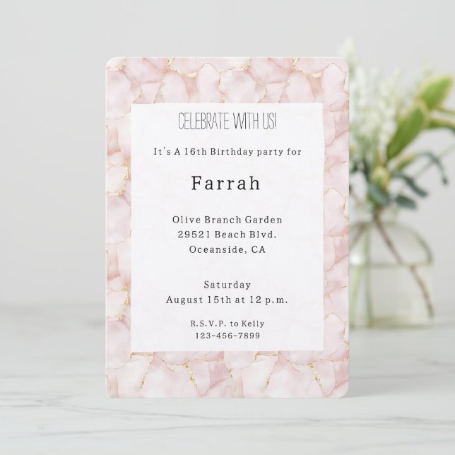 Convite Gold Blush Pink Rose Petals Floral Birthday   (Em pé/Frente)