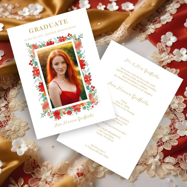 Convite Graceful Floral Graceful Graduation Red Foto (Charming Graceful Floral Contemporary Red Personalized Photo Graduation Invitation Card.)
