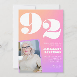 Convite Gradiente Retro Rosa Aniversário de 92 anos