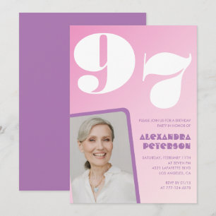 Convite Gradiente Roxo Rosa Foto Aniversário de 97 anos
