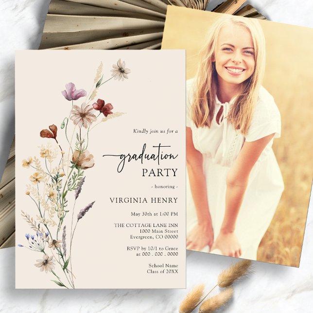 Convite Graduação Boho (Boho Wildflower Photo Graduation Party Invitation by Painted Paperie
)