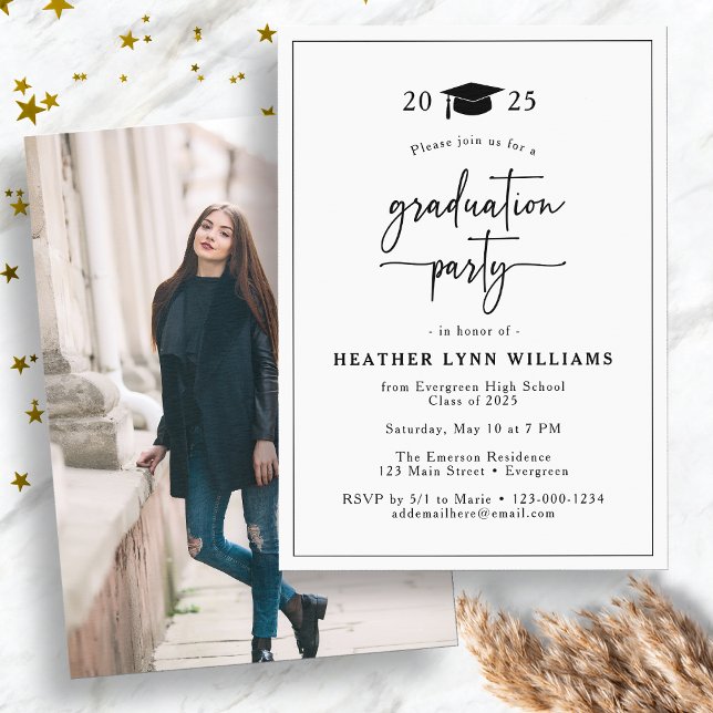 Convite Graduação Chic Simples (Simple Chic Graduation Party Invitation by Painted Paperie)