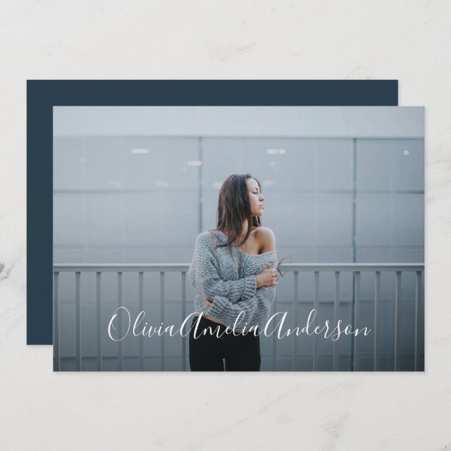 Convite Graduação com script de fotografia moderno - tipog (Frente/Verso)