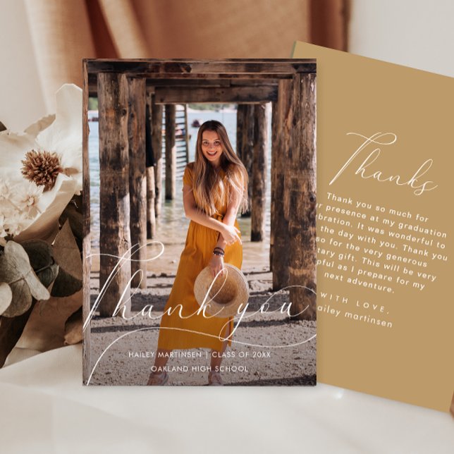 Convite Graduação de Foto Amarelo de Script Elegante Obrig (Criador carregado)