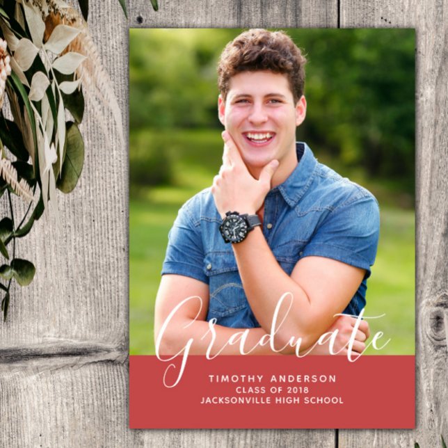 Convite Graduação de Foto Elegante Simples Vertical | Verm (Red Simple Elegant Photo Graduation Vertical Announcement)