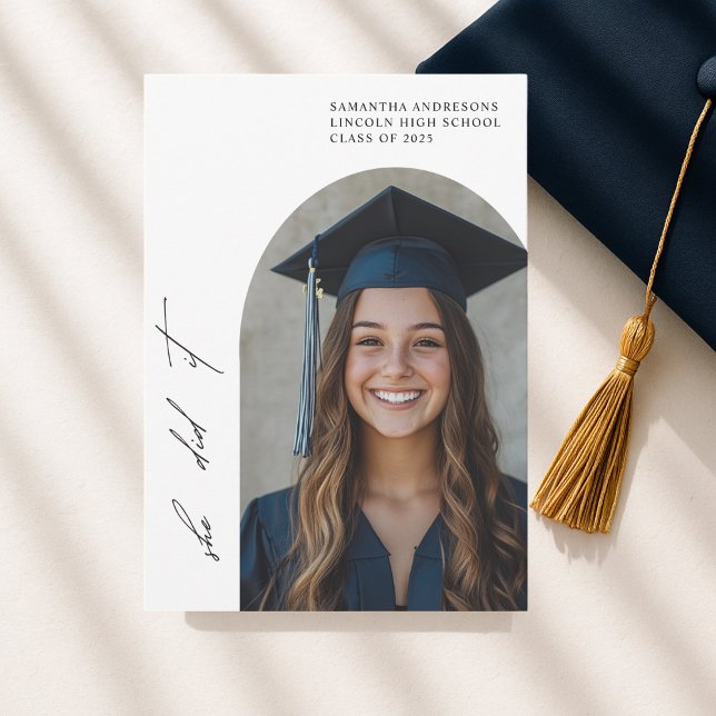 Convite Graduação de Foto em Arco Moderno | Classe de 2025 (Criador carregado)