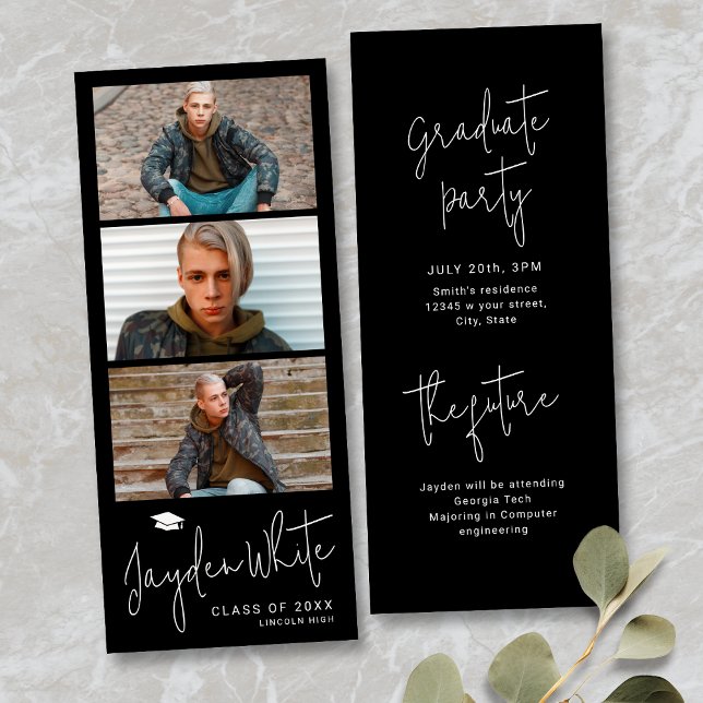 Convite Graduação de Fotografias de Script Moderno Simples (Black Simple Modern Script 3 Photo Graduation Invitation)