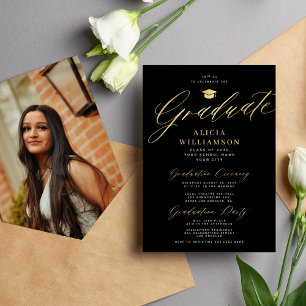 Convite Graduação de fotos a preto em ouro com script clás