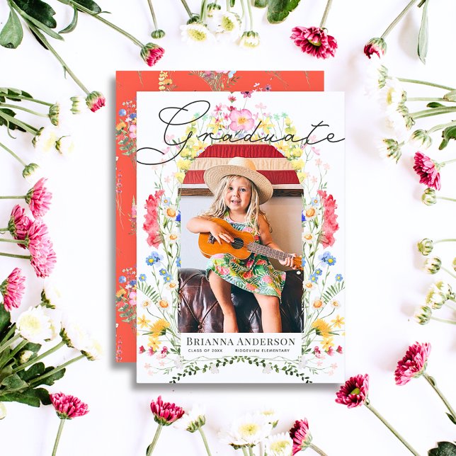 Convite Graduação de Rapariga de Arch de Flor Selvagem de  (Criador carregado)