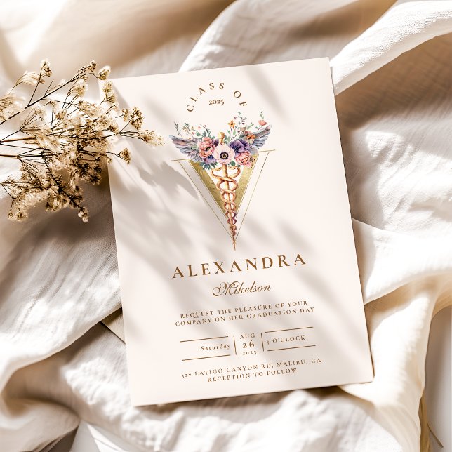 Convite Graduação Dourada para Vet Médica de Caduco Floral (Criador carregado)
