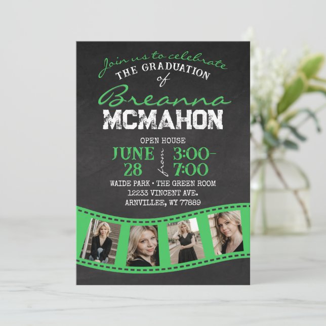 Convite Graduação em quadro de Chalkboard em Bright Mint G (Em pé/Frente)