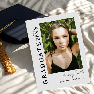 Convite Graduação Foto Cinza 2 Graduado Escrita Moderna