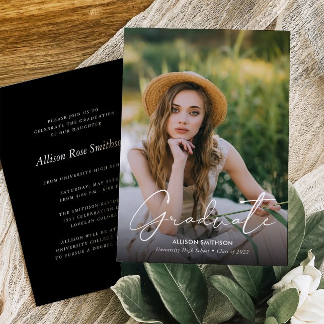 Convite Graduação Mínima Elegante de Branco Preto (Criador carregado)