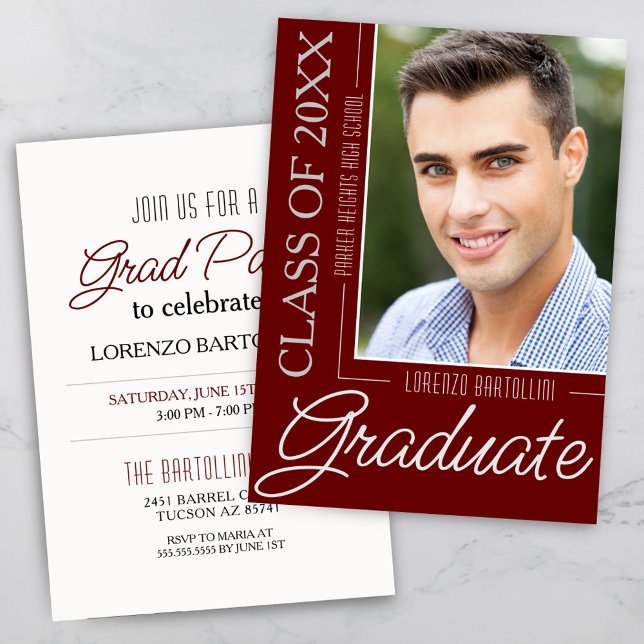 Convite Graduação Mínima Moderna 1 Foto Maroon Burgundy (Simple Modern Burgundy Graduation Announcement and Grad Party Invitation)