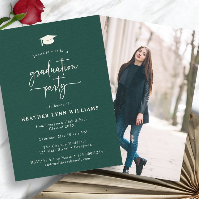 Convite Graduação simples verde (Green Simple Photo  Graduation  Party Invitation by Painted Paperie
)