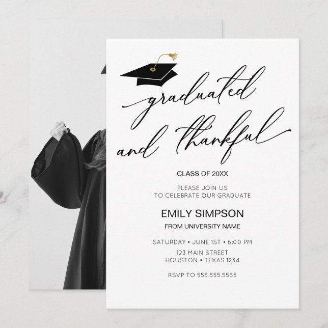 Convite Graduated and Thankful Modern Graduation (Frente/Verso)