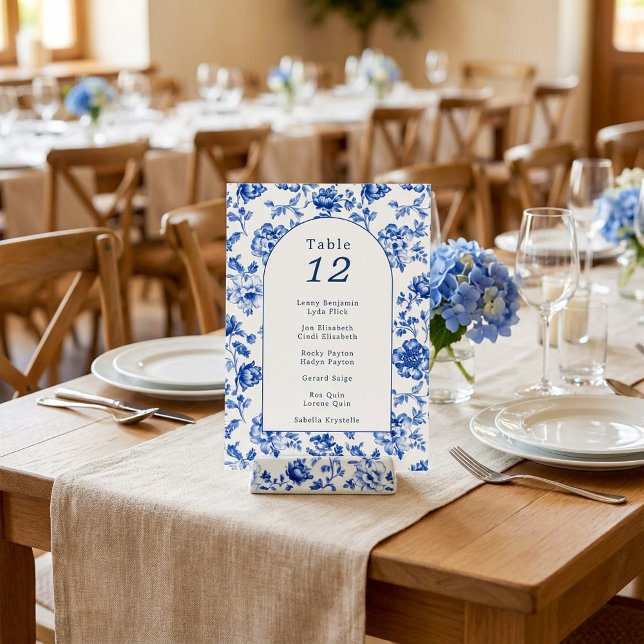 Convite Gráfico de assentos de mesas florais do software d (Vintage arch delftware floral table seating chart invitation.)