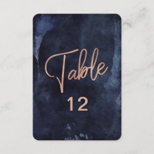 Convite Gráfico de Número de Mesa em Azul Naval Aquarela e
